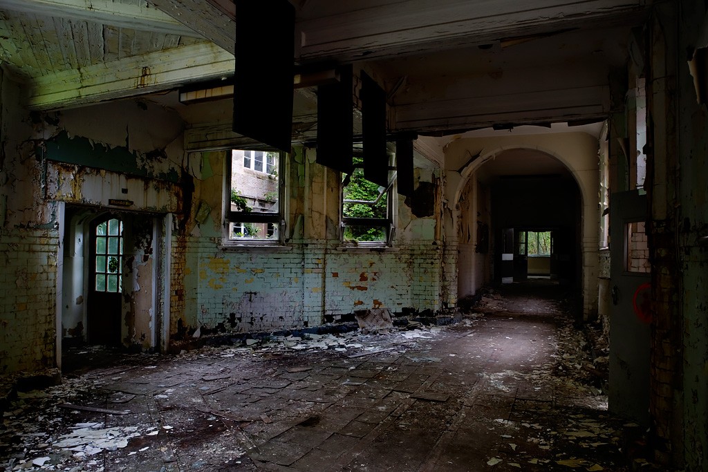 Junction - Photo Of The Abandoned North Wales Hospital (denbigh Asylum)