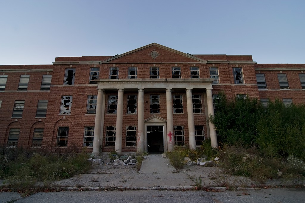 Ypsilanti State Hospital: an Abandoned Psychiatric Hospital in ...