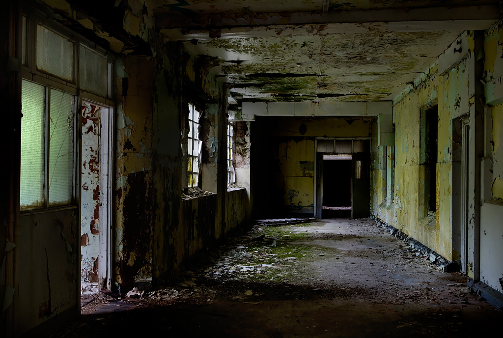 Ambience - Photo of the Abandoned North Wales Hospital (Denbigh Asylum)